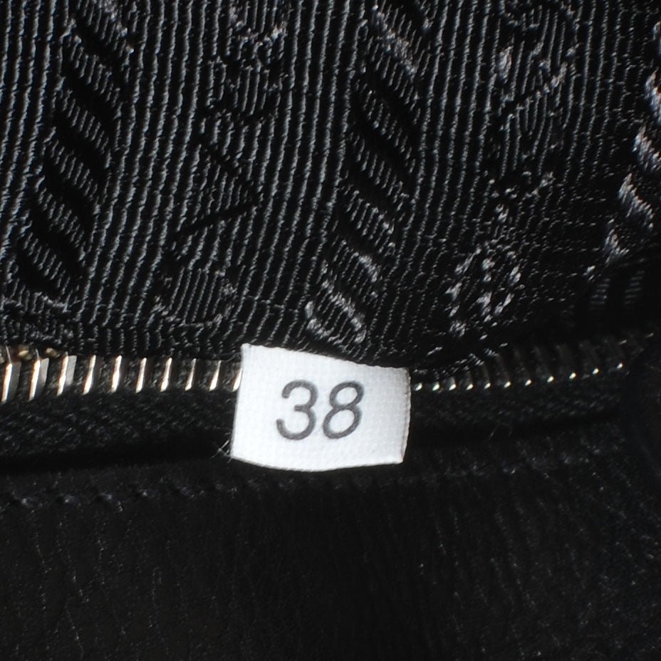 Soft Calf Pleated Hobo Nero Black