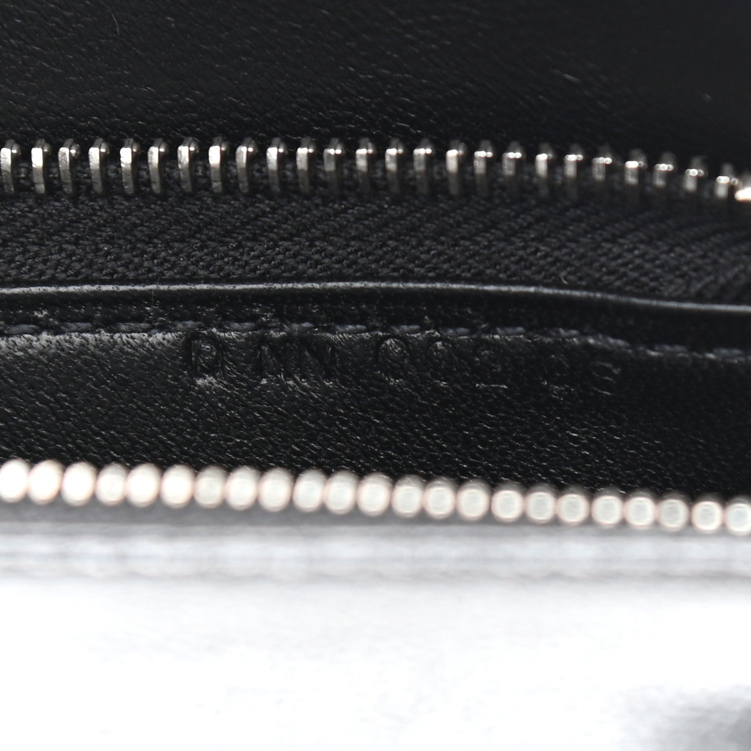 Hermes Chevre Mysore Cinhetic To Go Wallet Black 7 of 11