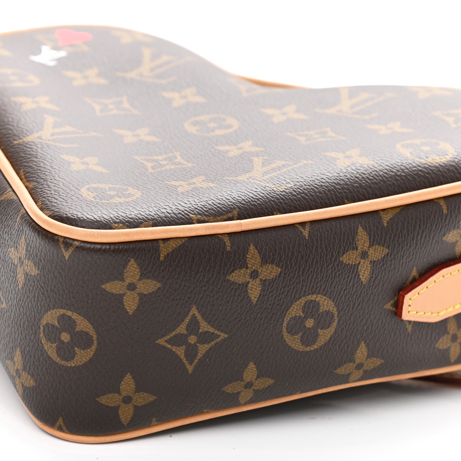 Louis Vuitton Monogram Game On Coeur 10 of 13