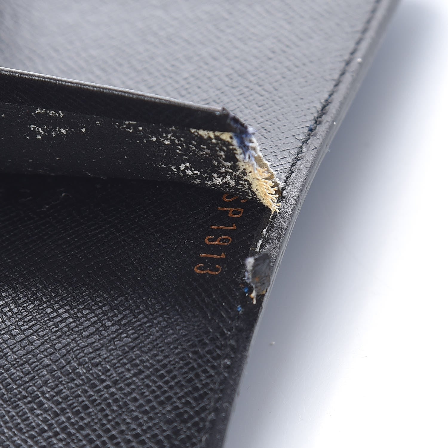 Louis Vuitton Epi Medium Ring Agenda Cover Toledo 7 of 12
