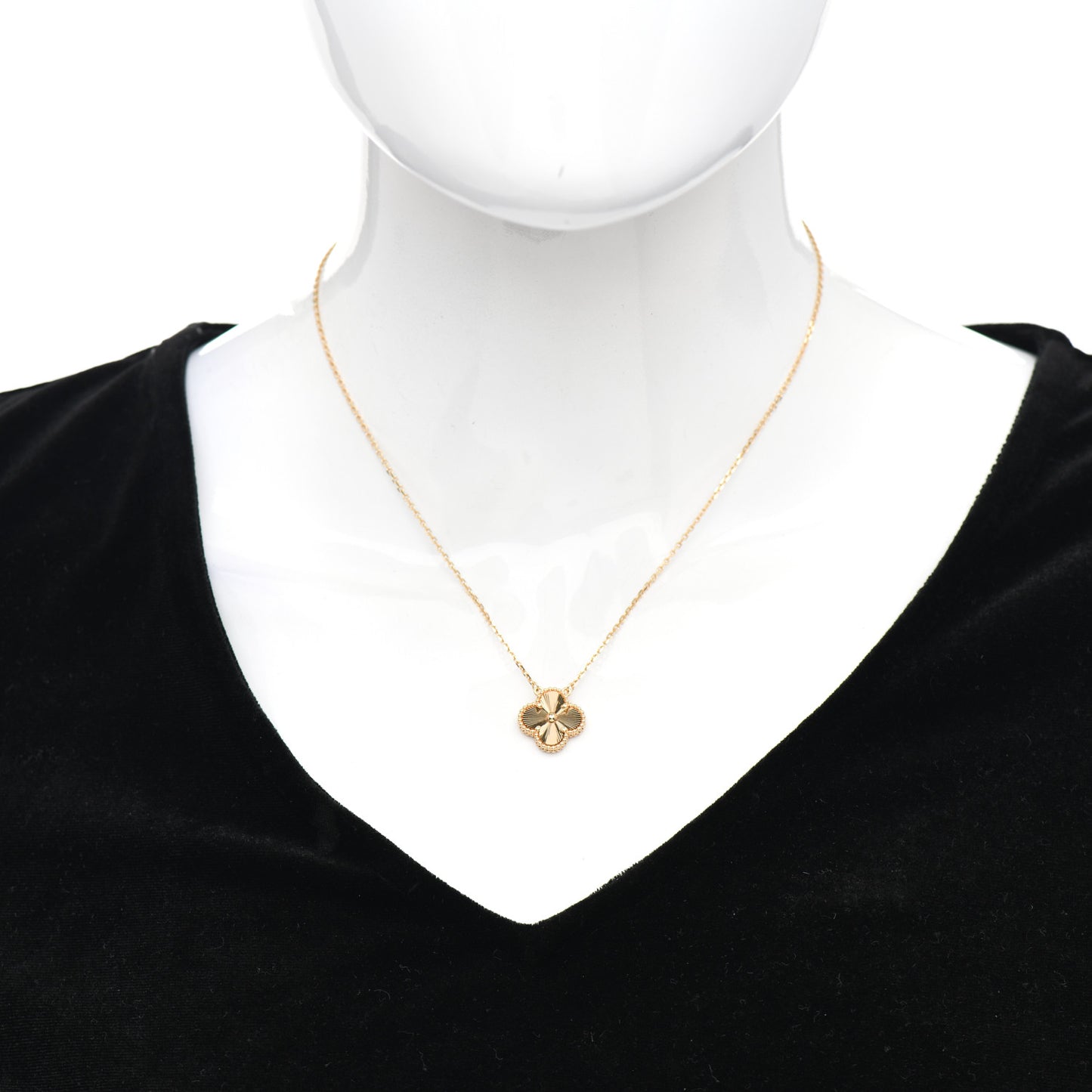 18K Yellow Gold Guilloche Vintage Alhambra Pendant Necklace