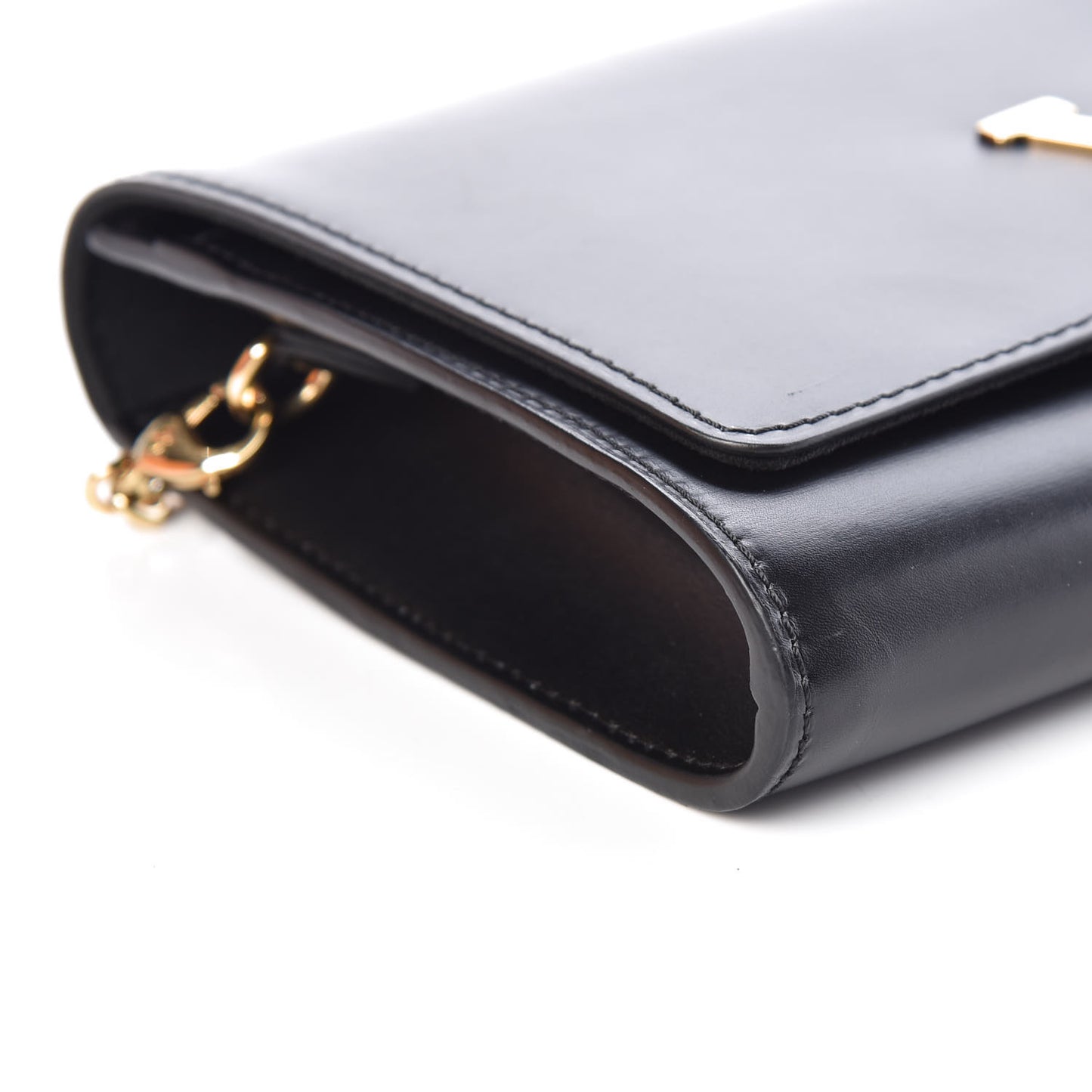 Calfskin Chain Louise GM NM Black