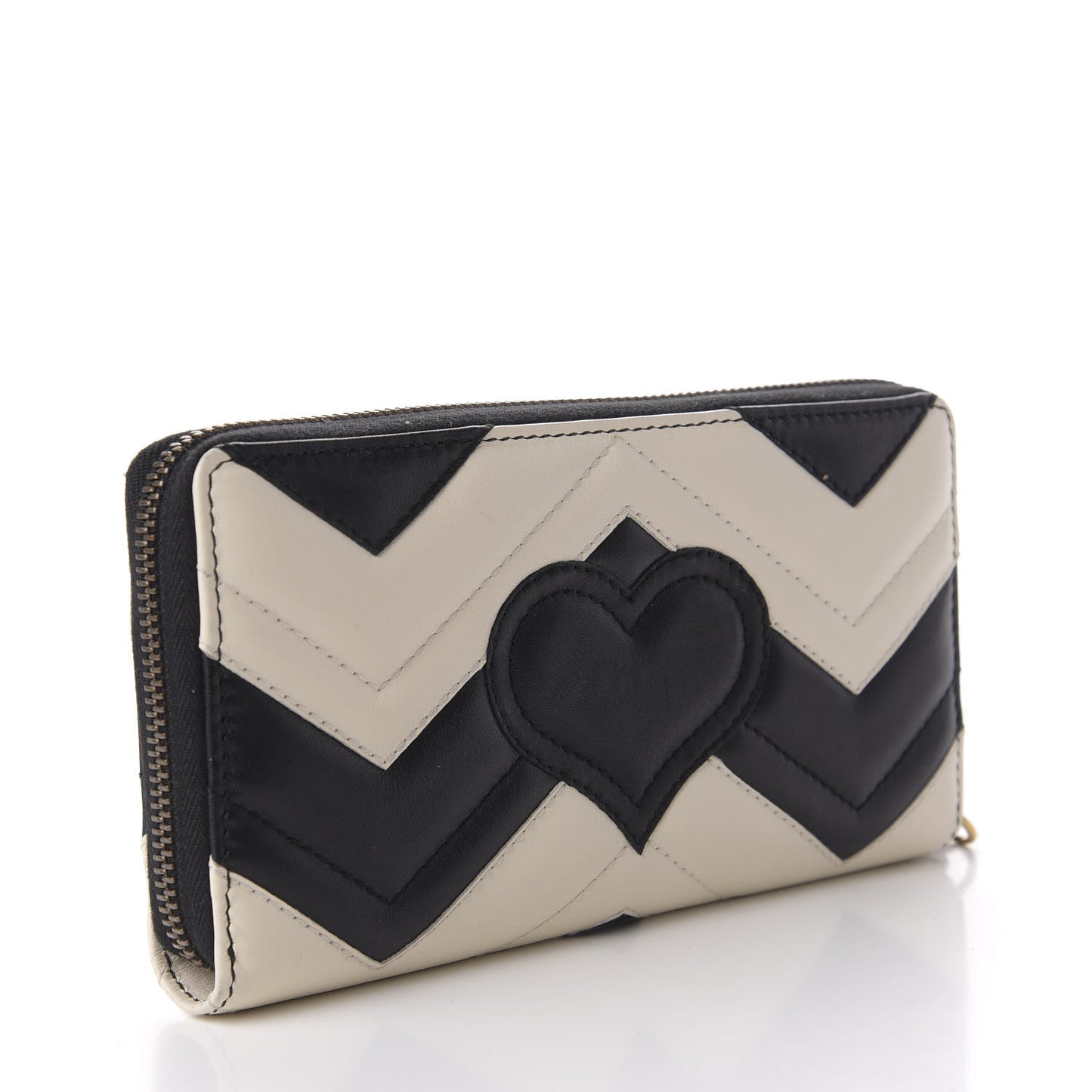Calfskin Matelasse GG Marmont Zip Around Wallet Black White