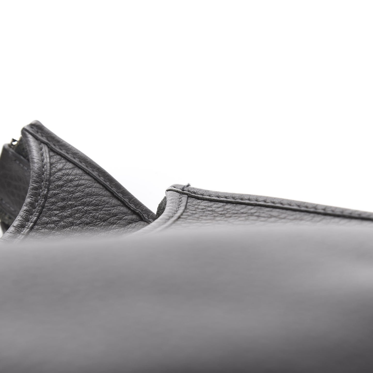 Taurillon Clemence Evelyne II PM Graphite