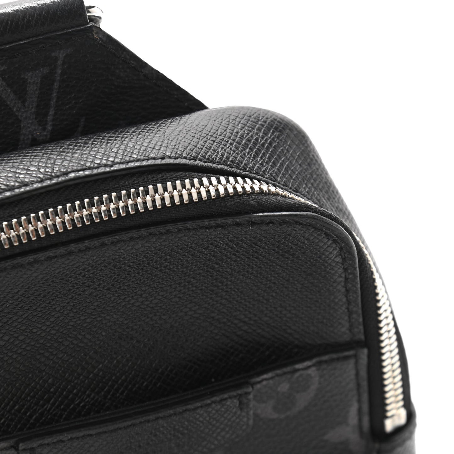 Taigarama Outdoor Slingbag Black