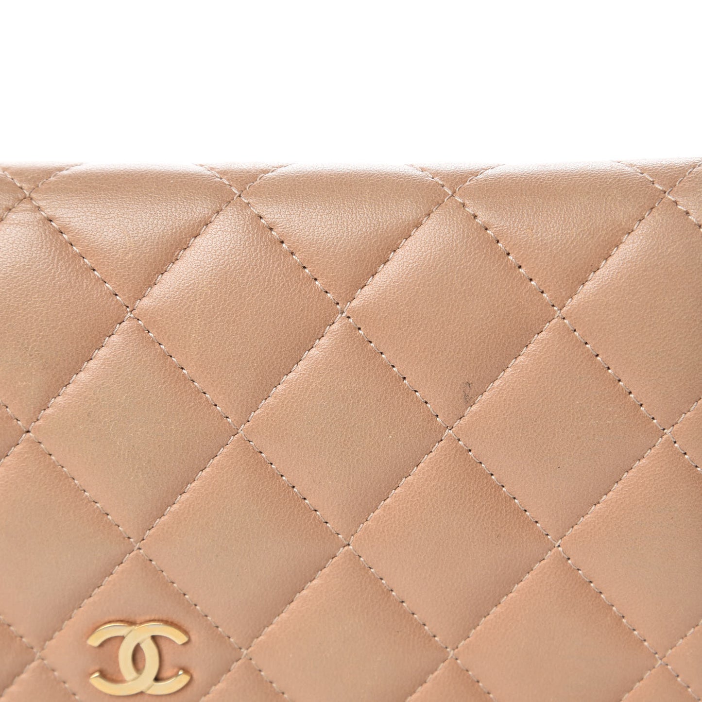 Lambskin Quilted Yen Wallet Beige