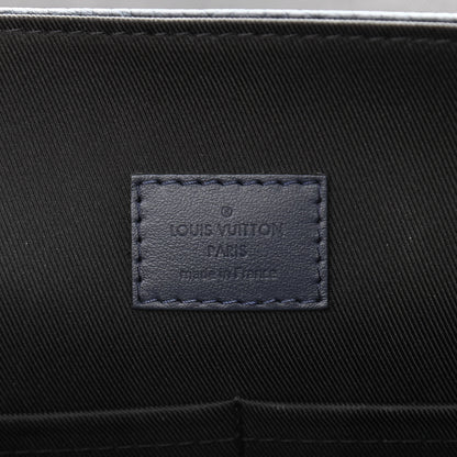 Louis Vuitton Taurillon Christopher Messenger Bleu Marine 6 of 10