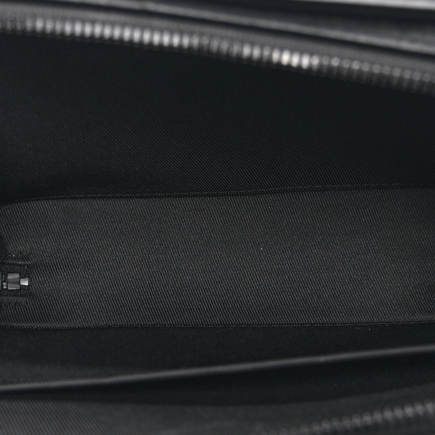 Taurillon Monogram Soft Trunk Black