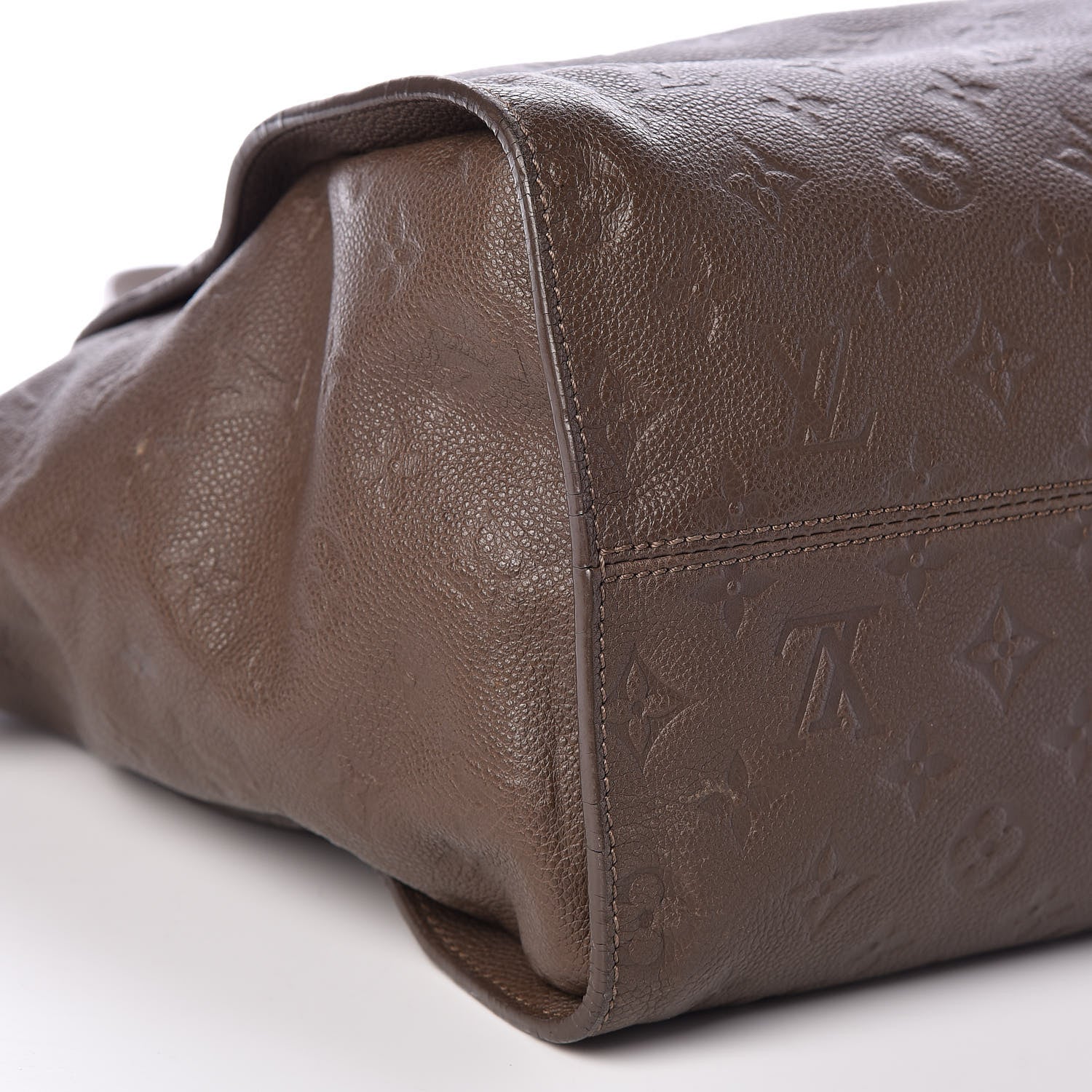 Louis Vuitton Empreinte Lumineuse PM Ombre 9 of 18