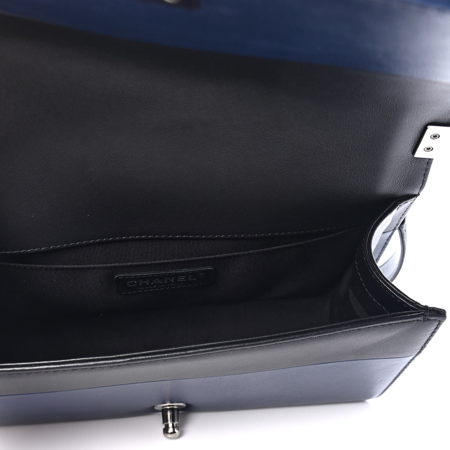 Calfskin Medium Bi-Color Boy Flap Navy Black