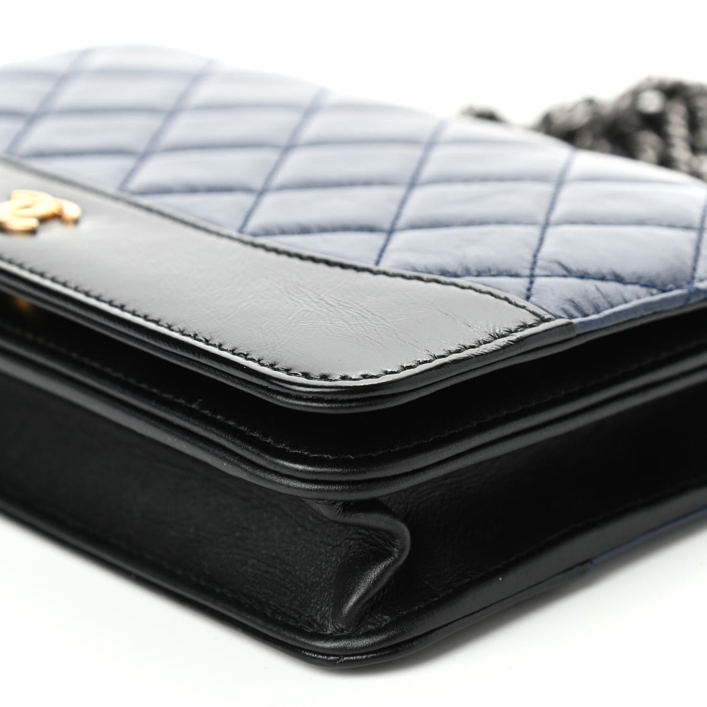 Aged Calfskin Quilted Gabrielle Wallet On Chain WOC Navy Black