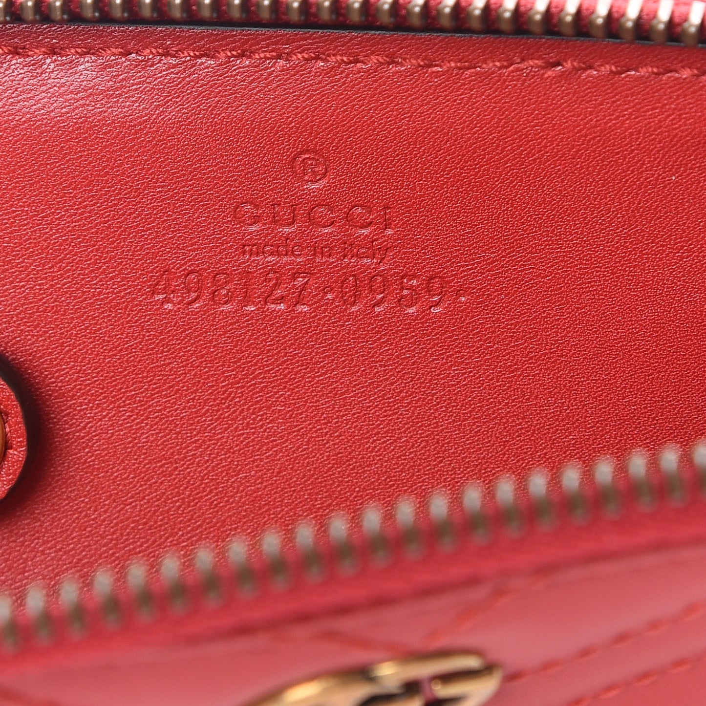Calfskin Matelasse GG Marmont Zip Around Key Case Hibiscus Red