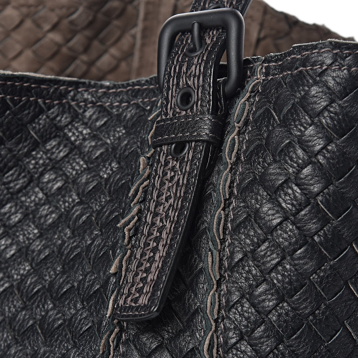 Cervo Intrecciato Large Shopping Tote Black