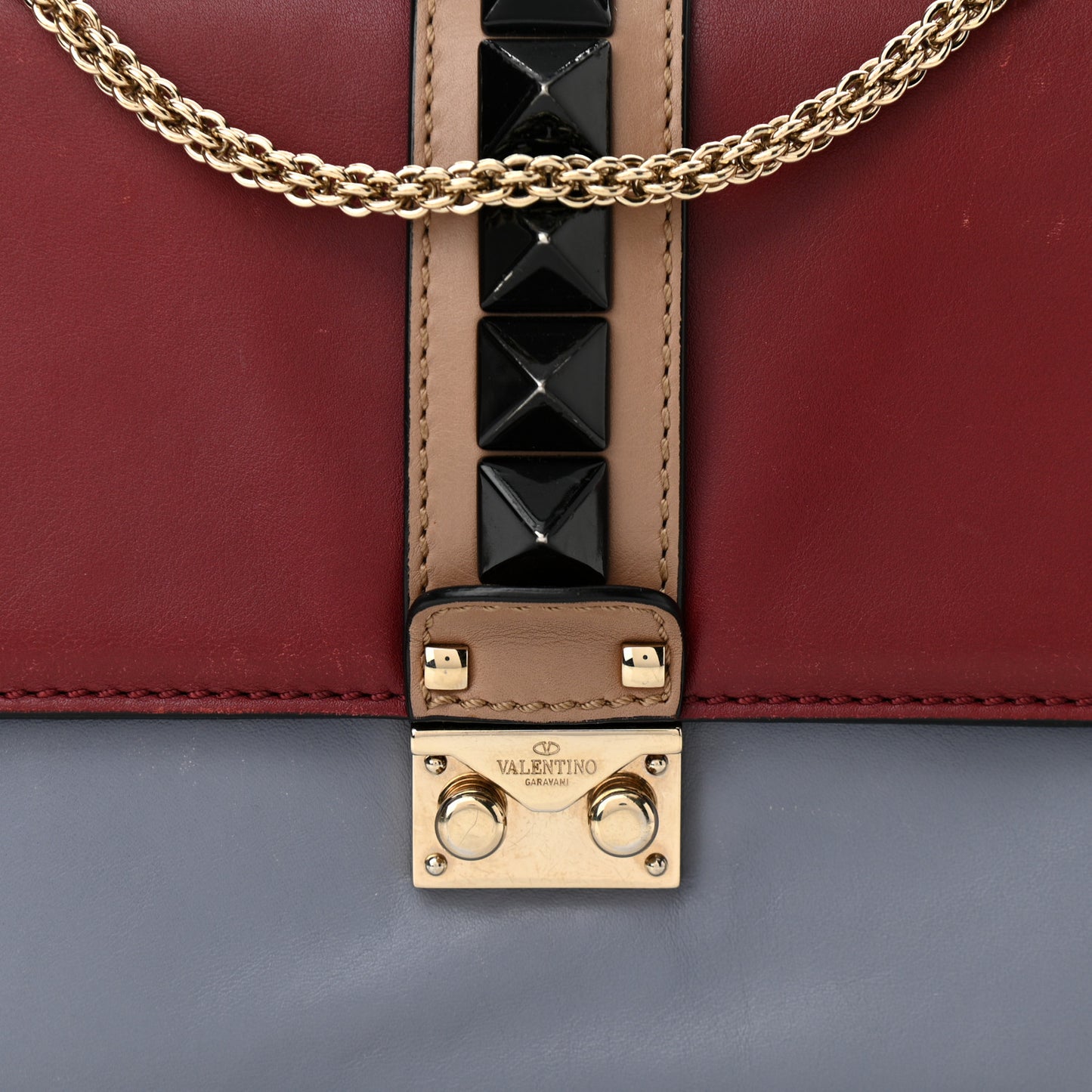 Vitello Tri-Color Medium Glam Lock Rockstud Flap Red Beige Gray