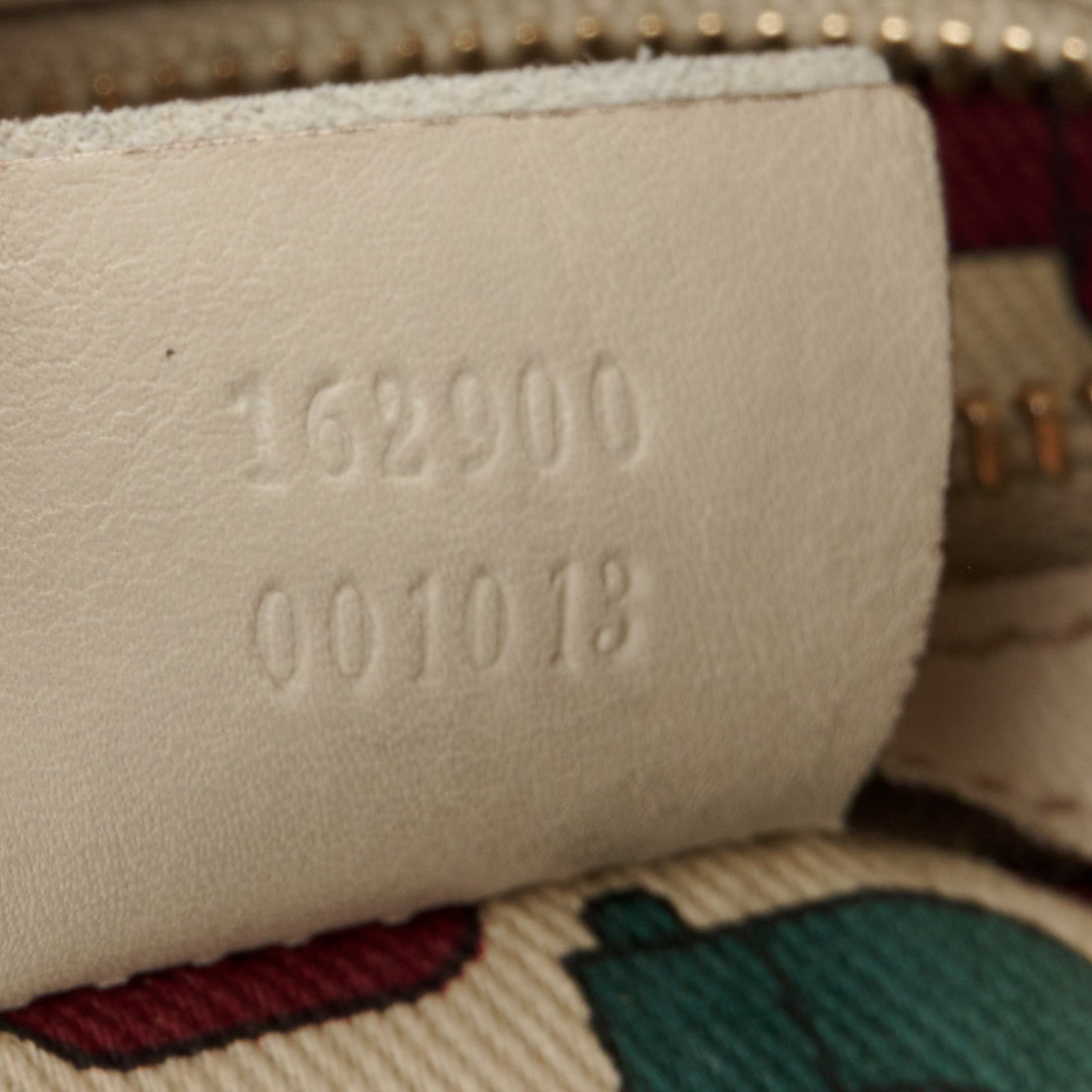 Gucci Guccissima Small Pelham Shoulder Bag Off White 7 of 14