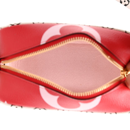 Louis Vuitton Monogram Giant Beach Pouch Rouge 8 of 15