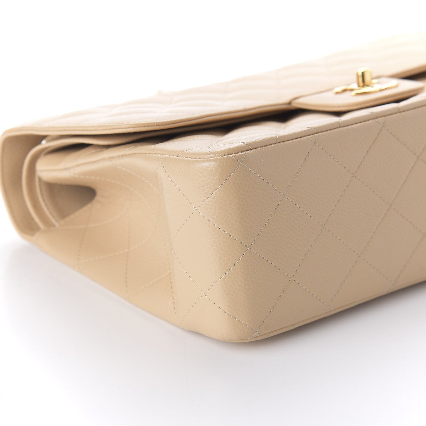 Caviar Quilted Jumbo Double Flap Beige Clair