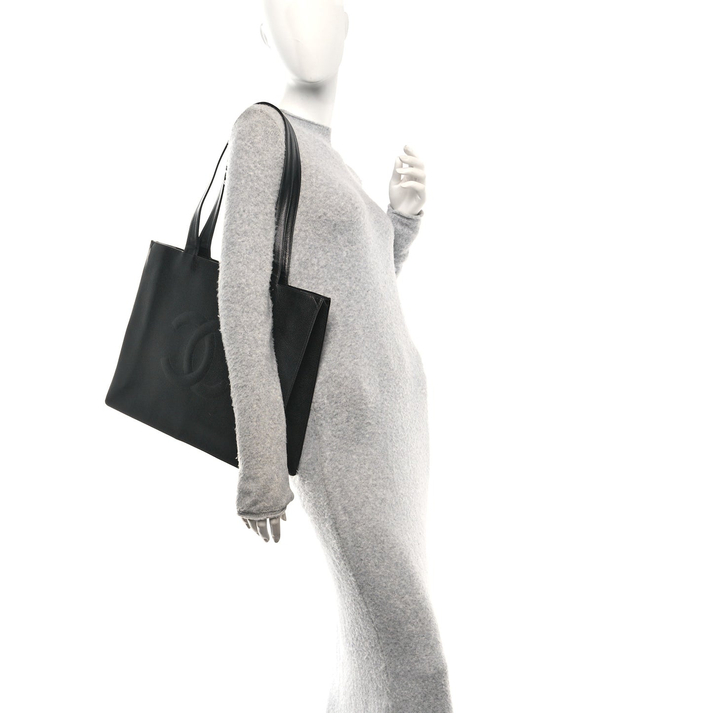 Caviar CC Tote Black