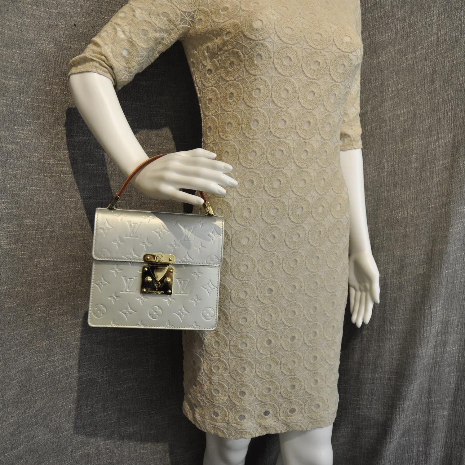 Louis Vuitton Vernis Spring Street Silver 2 of 9