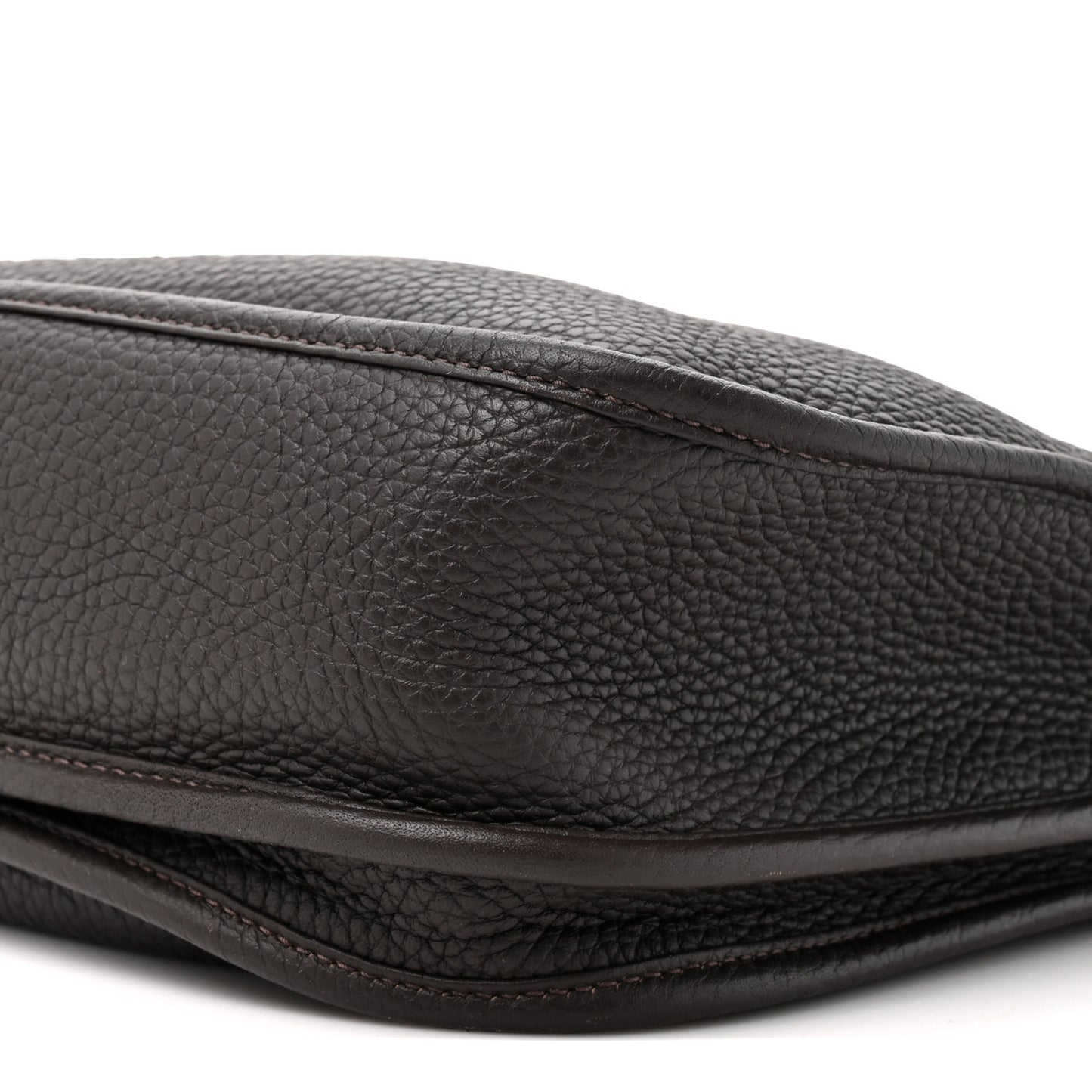 Taurillon Clemence Evelyne III PM Ebene