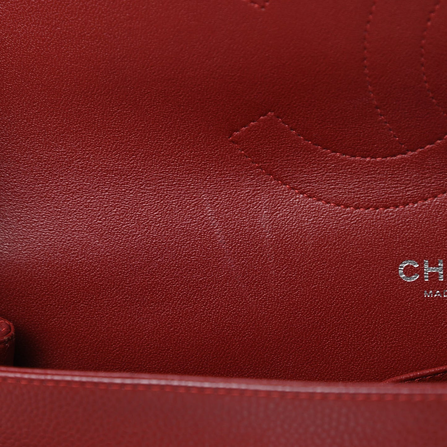 Caviar Quilted Jumbo Double Flap Dark Red