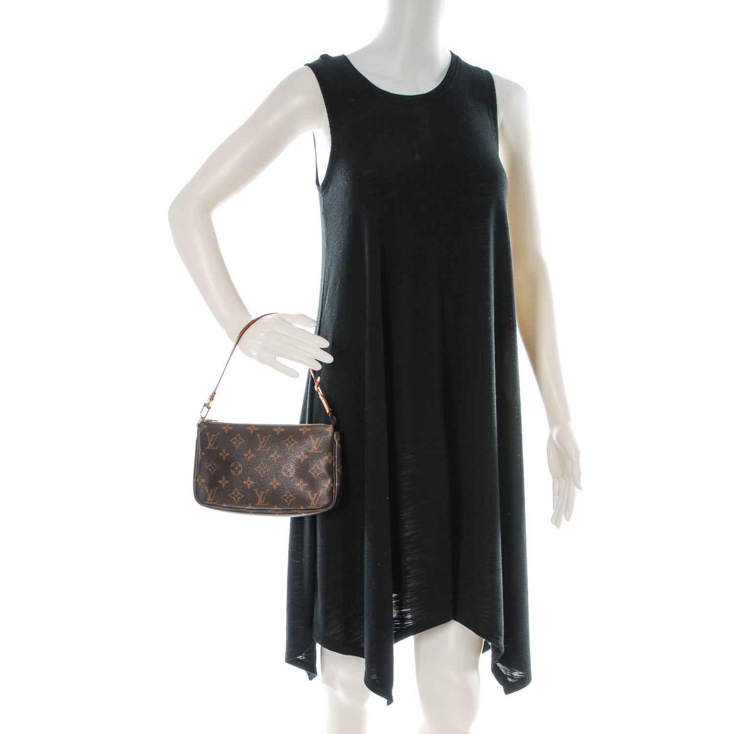 Louis Vuitton Monogram Pochette Accessories 2 of 8