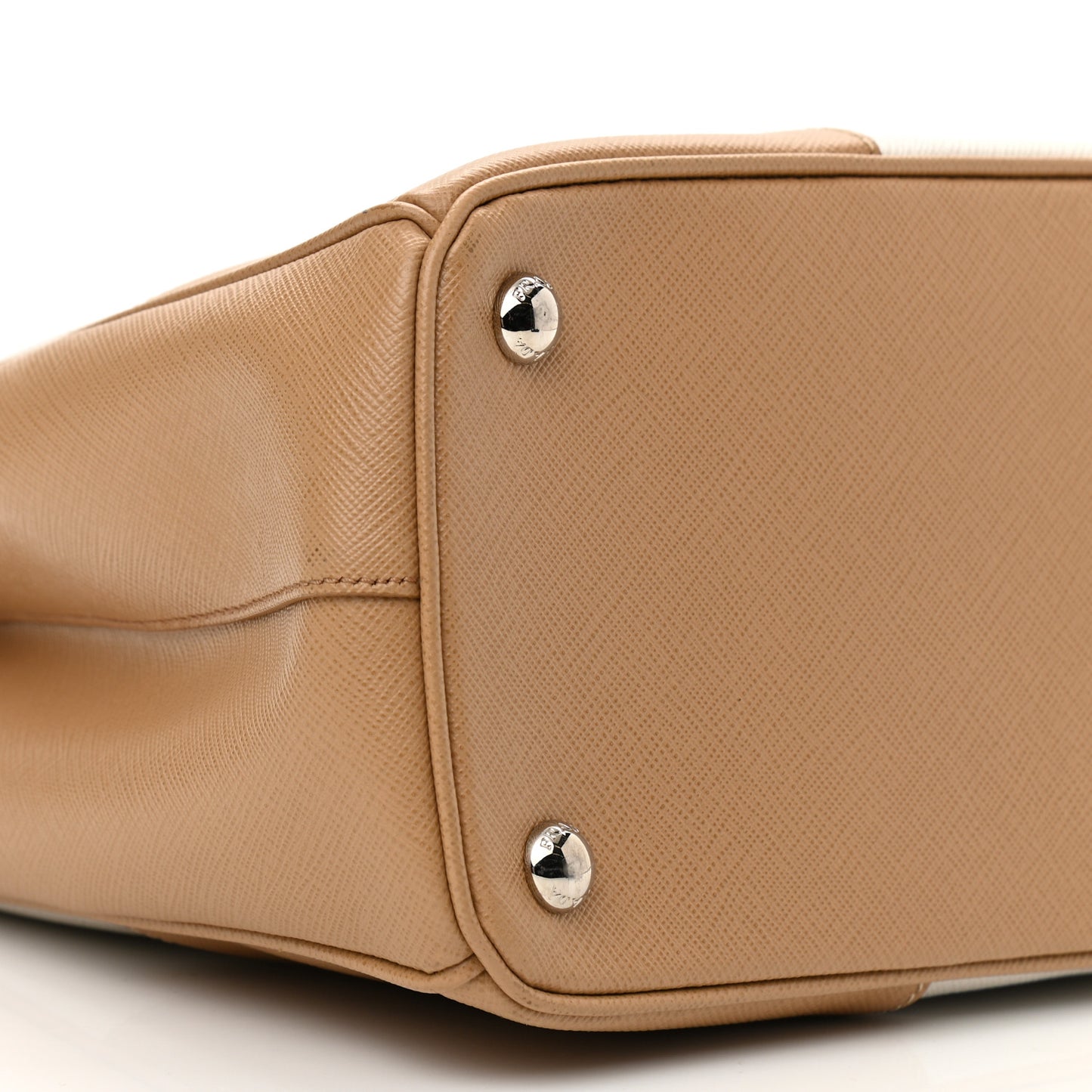 Saffiano Lux Small Bi-Color Galleria Double Zip Tote Talco Natural