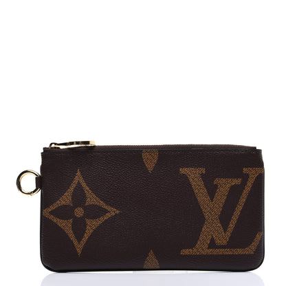 Louis Vuitton Reverse Monogram Giant Trio Pouch 3 of 16