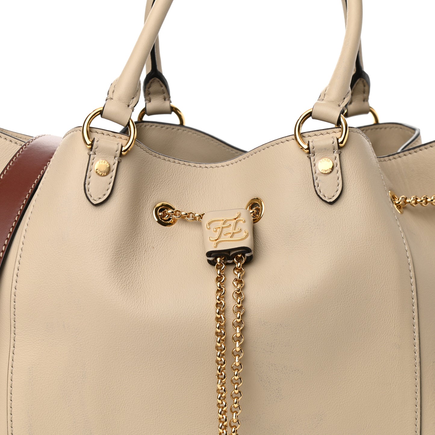 Vitello Grace King Karligraphy Chain Bucket Bag Nuvola Praline