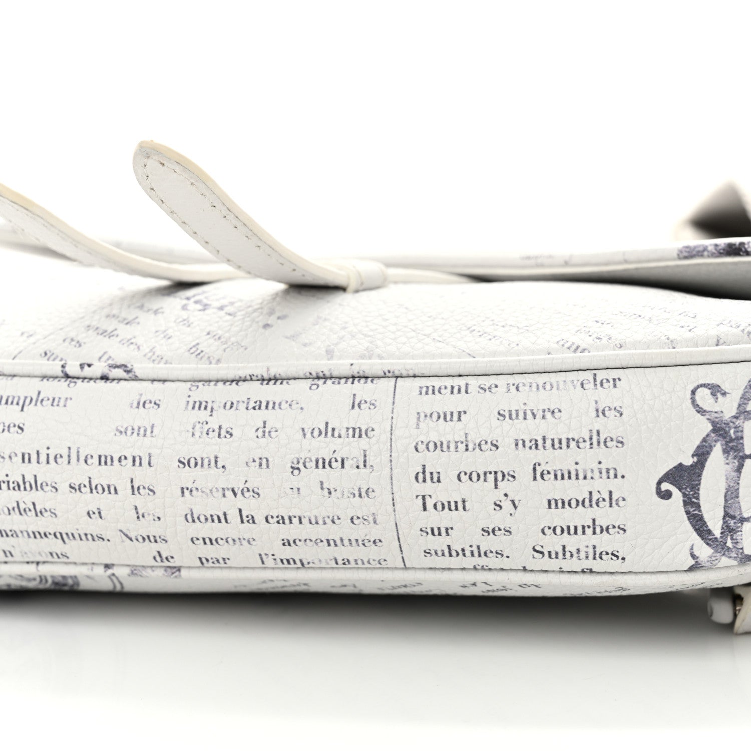 Christian Dior X DANIEL ARSHAM Grained Calfskin Newspaper Print Saddle Bag White 11 of 12