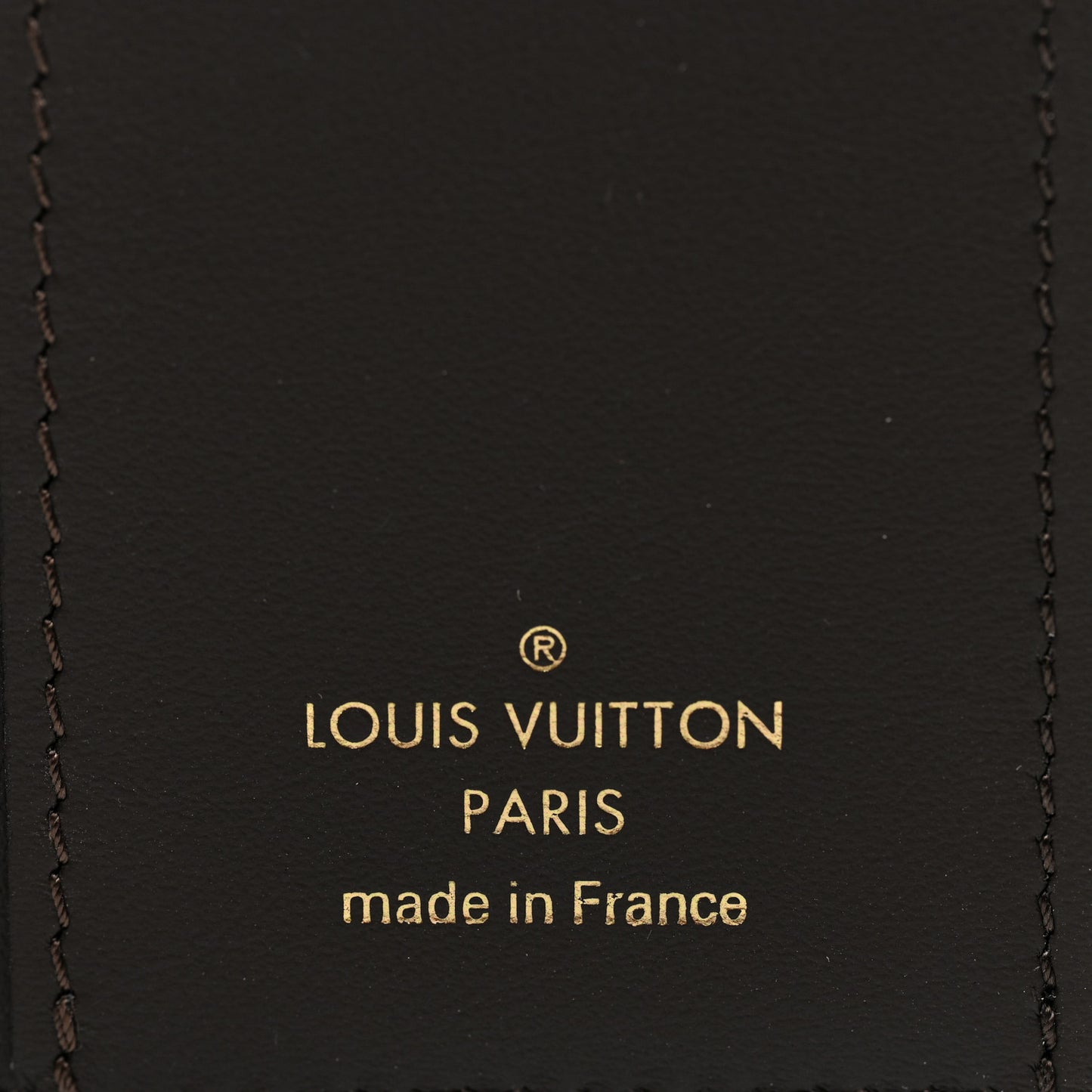Taurillon Capucines XS Wallet Galet