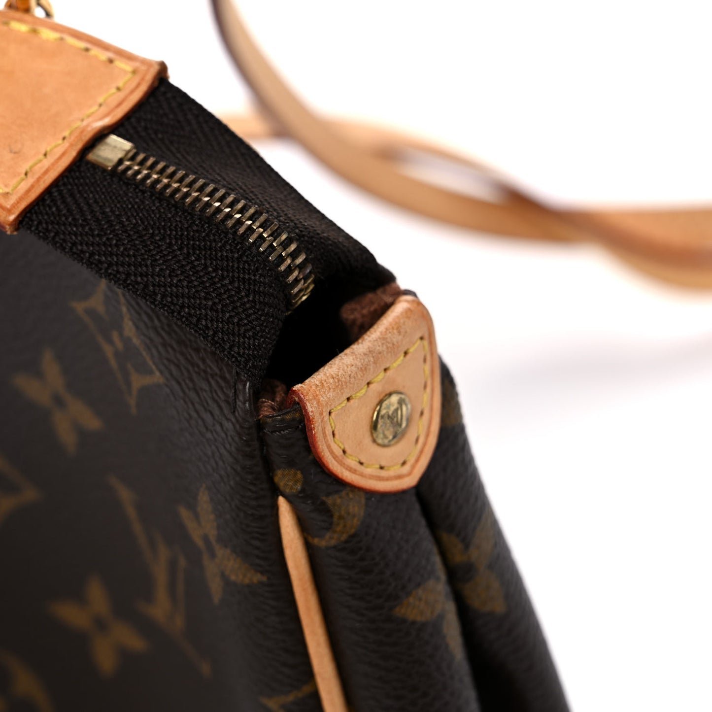 Monogram Eva Clutch