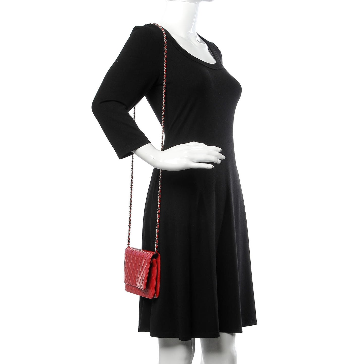 Calfskin Diamond Stitch Wallet On Chain WOC Red
