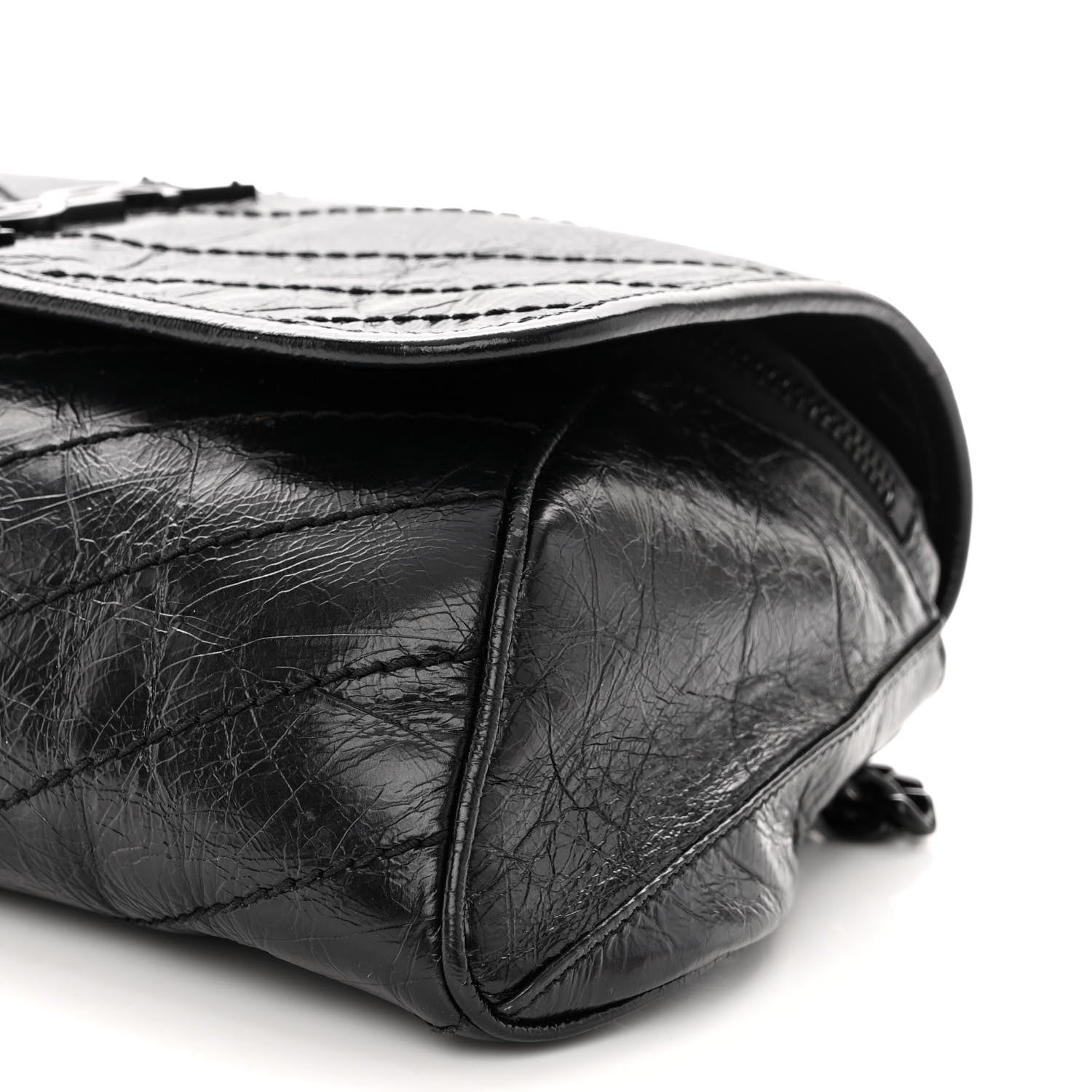 Saint Laurent Crinkled Calfskin Matelasse Monogram Niki Body Bag Black 9 of 12