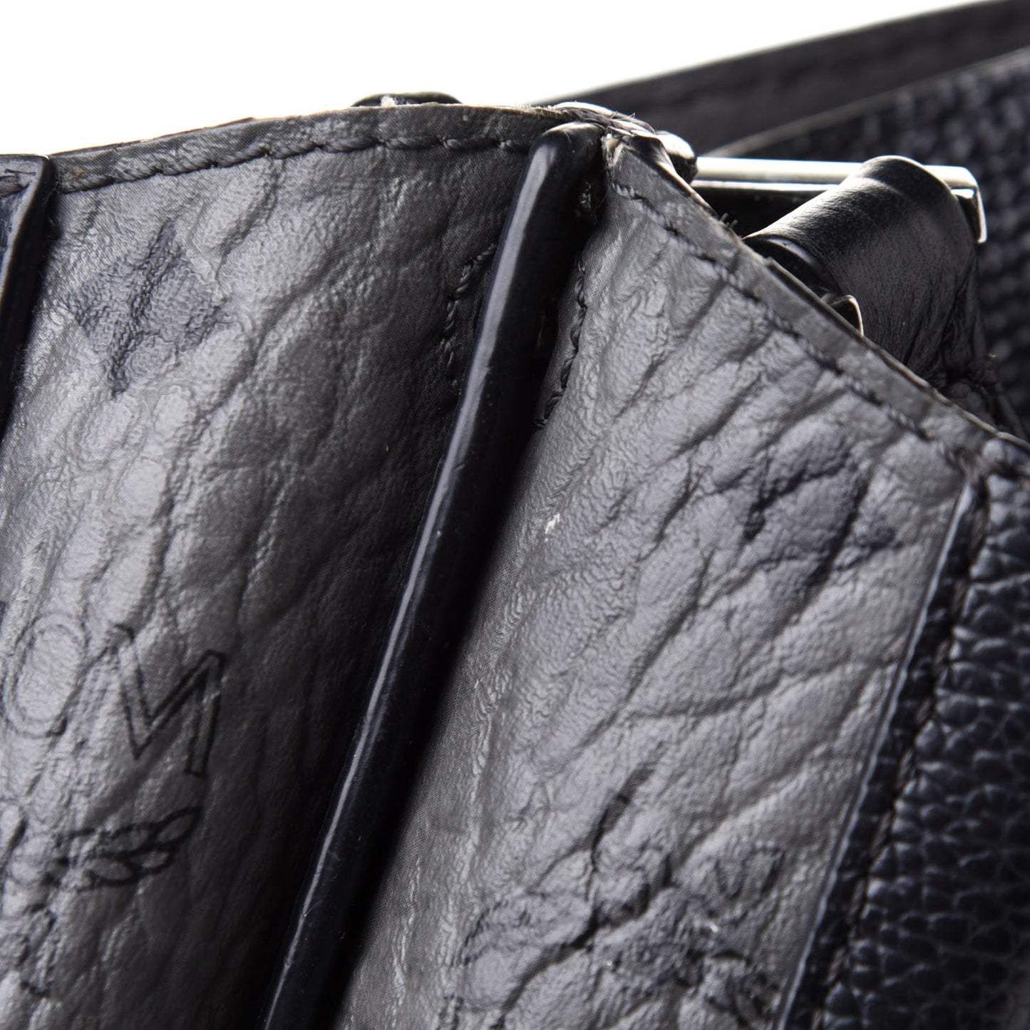 Grained Calfskin Visetos Medium Sarah Hobo Black
