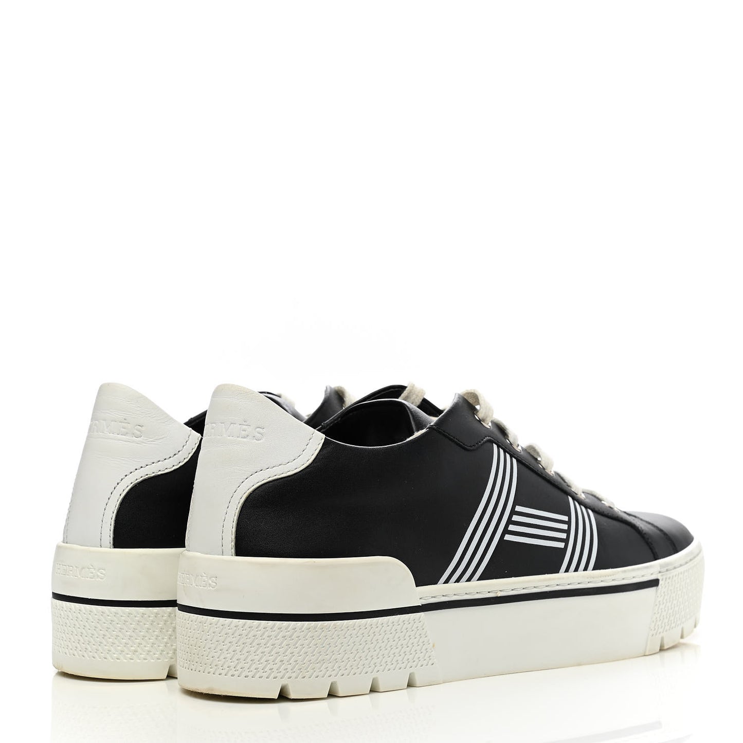 Calfskin Womens Dare Sneakers 38 Black White
