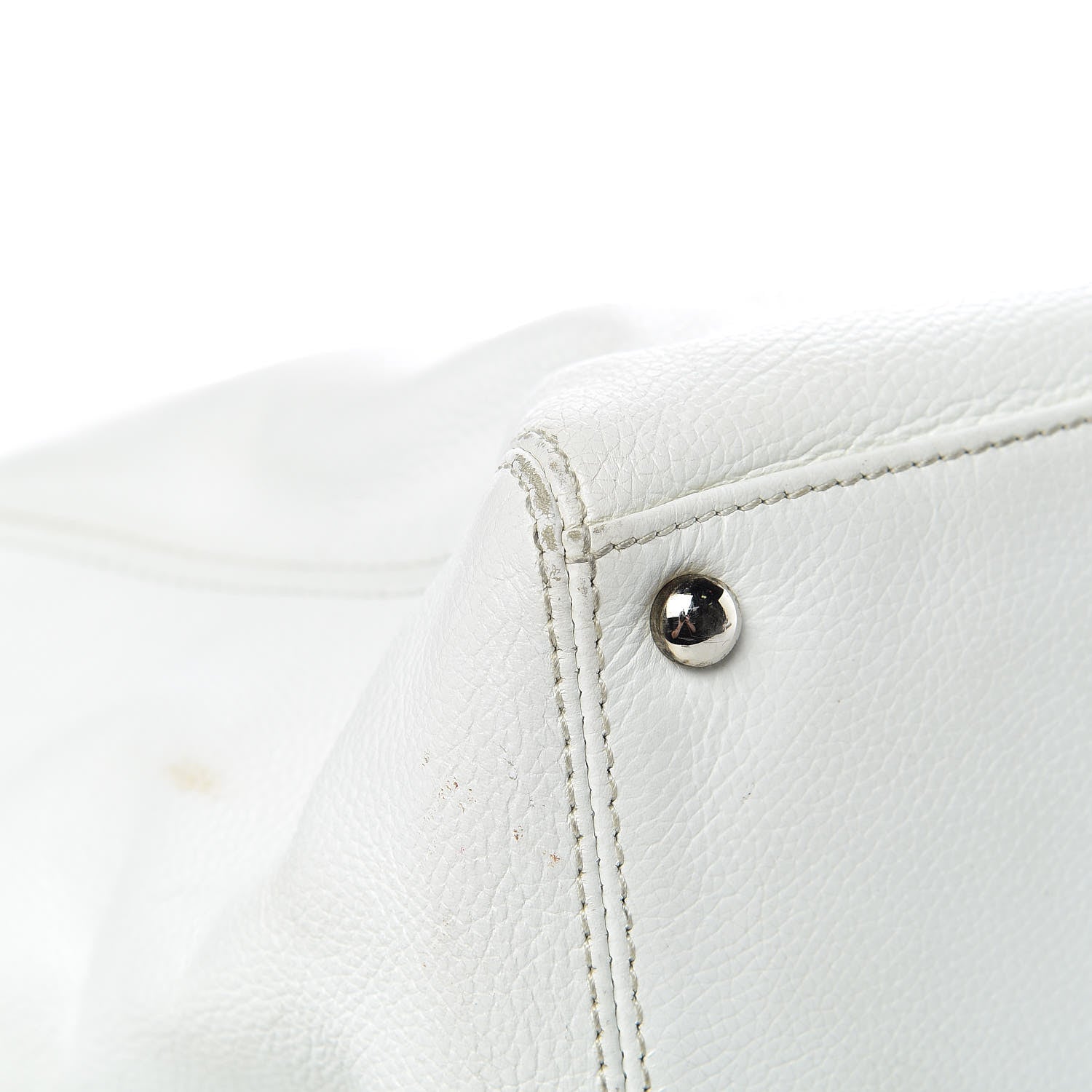 Chanel Calfskin Cerf Executive Shopper Tote White 29 of 33