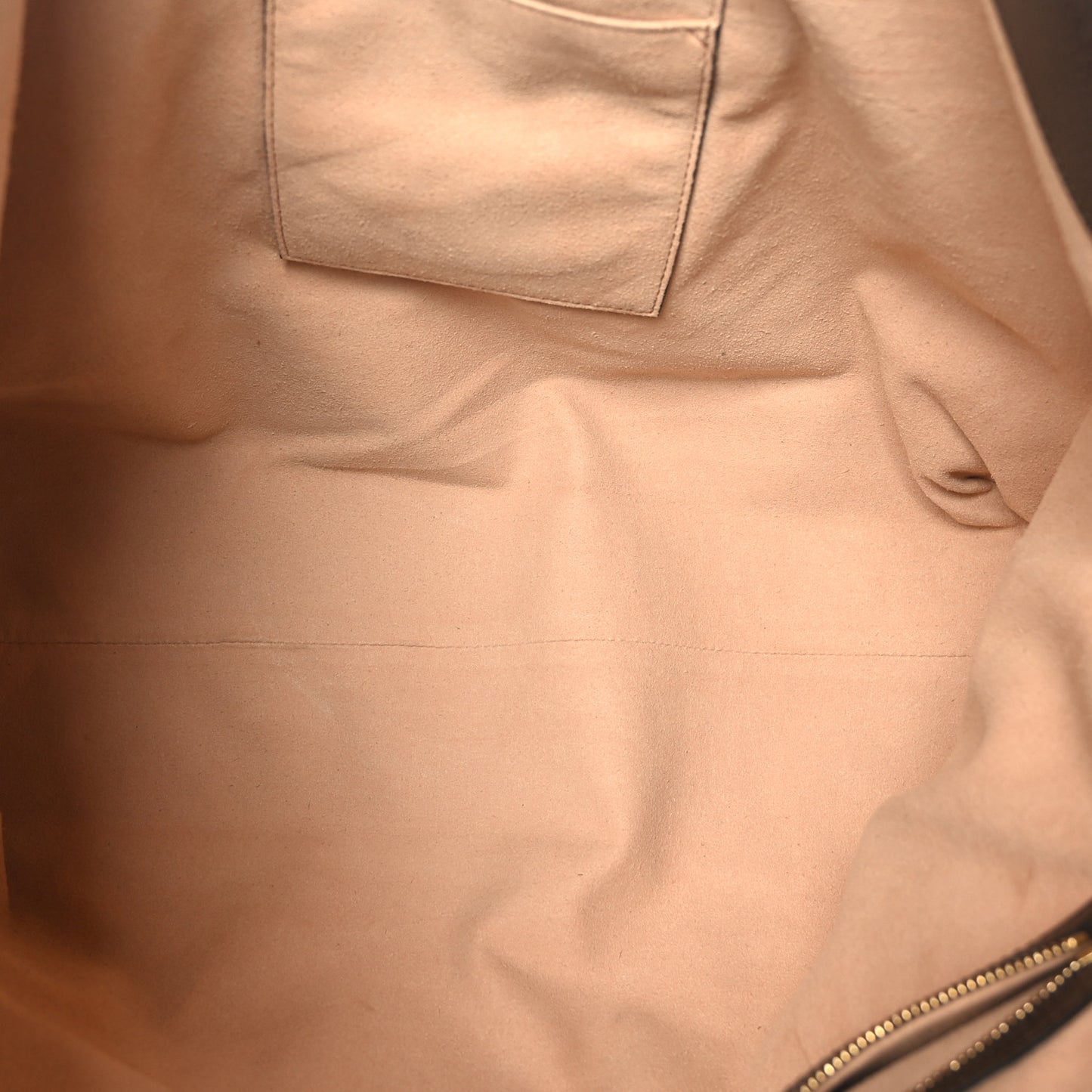 Soft GG Supreme Monogram Bengal Medium Crossbody Tote Beige Pink