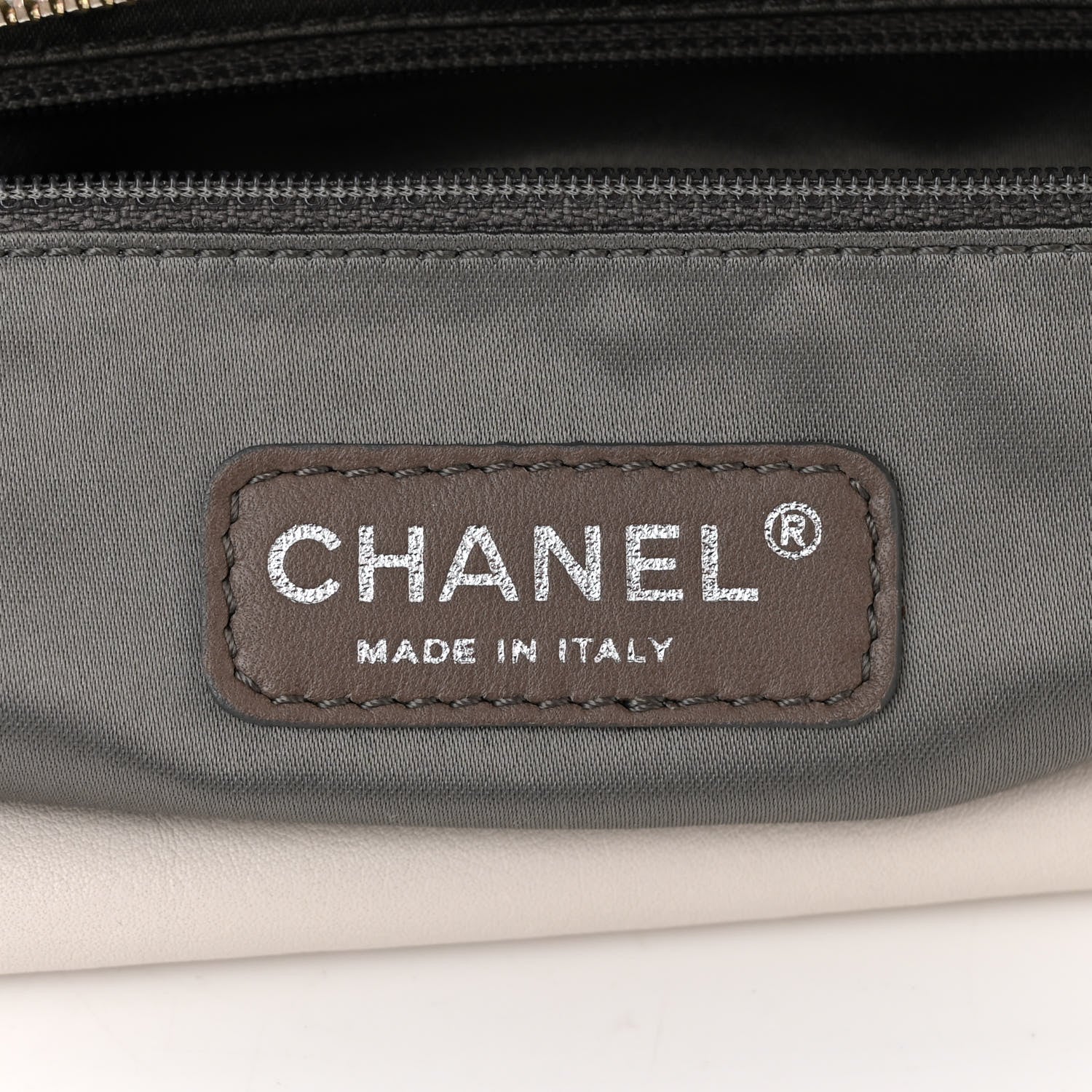 Chanel Calfskin Modern Chain Rhodoid Hobo White 6 of 12