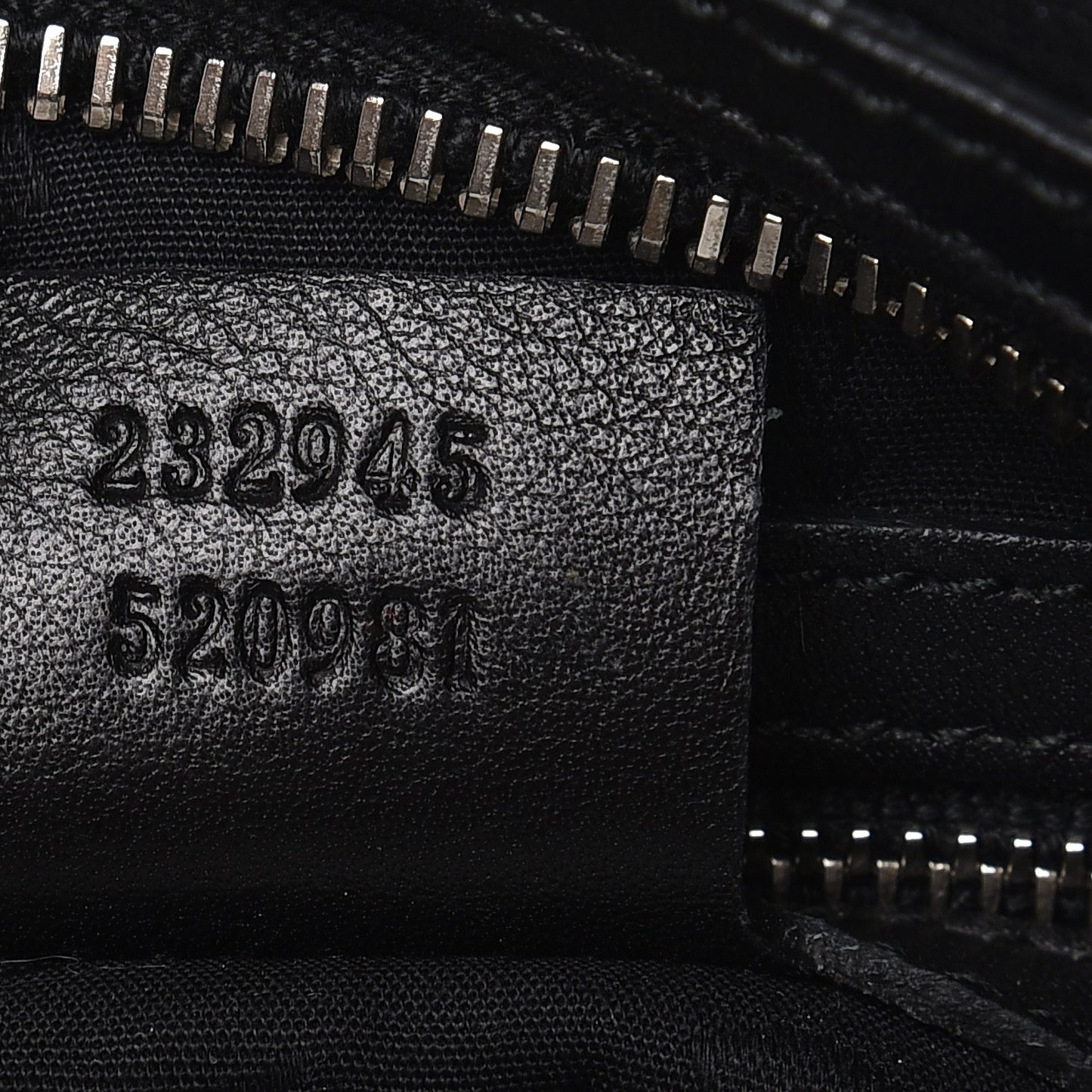 Guccissima Large GG Twins Hobo Black