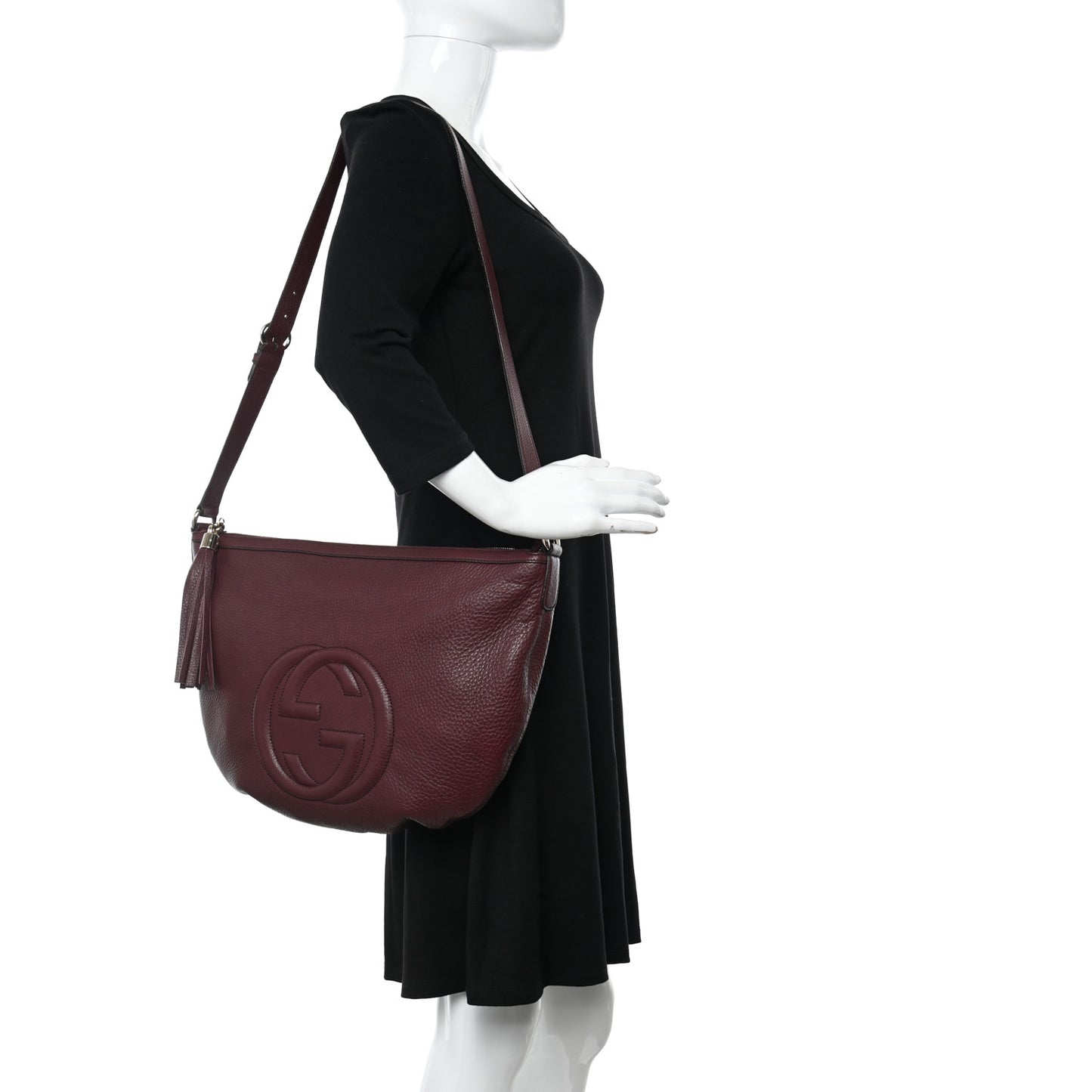 Pebbled Calfskin Medium Soho Hobo Scarlatto