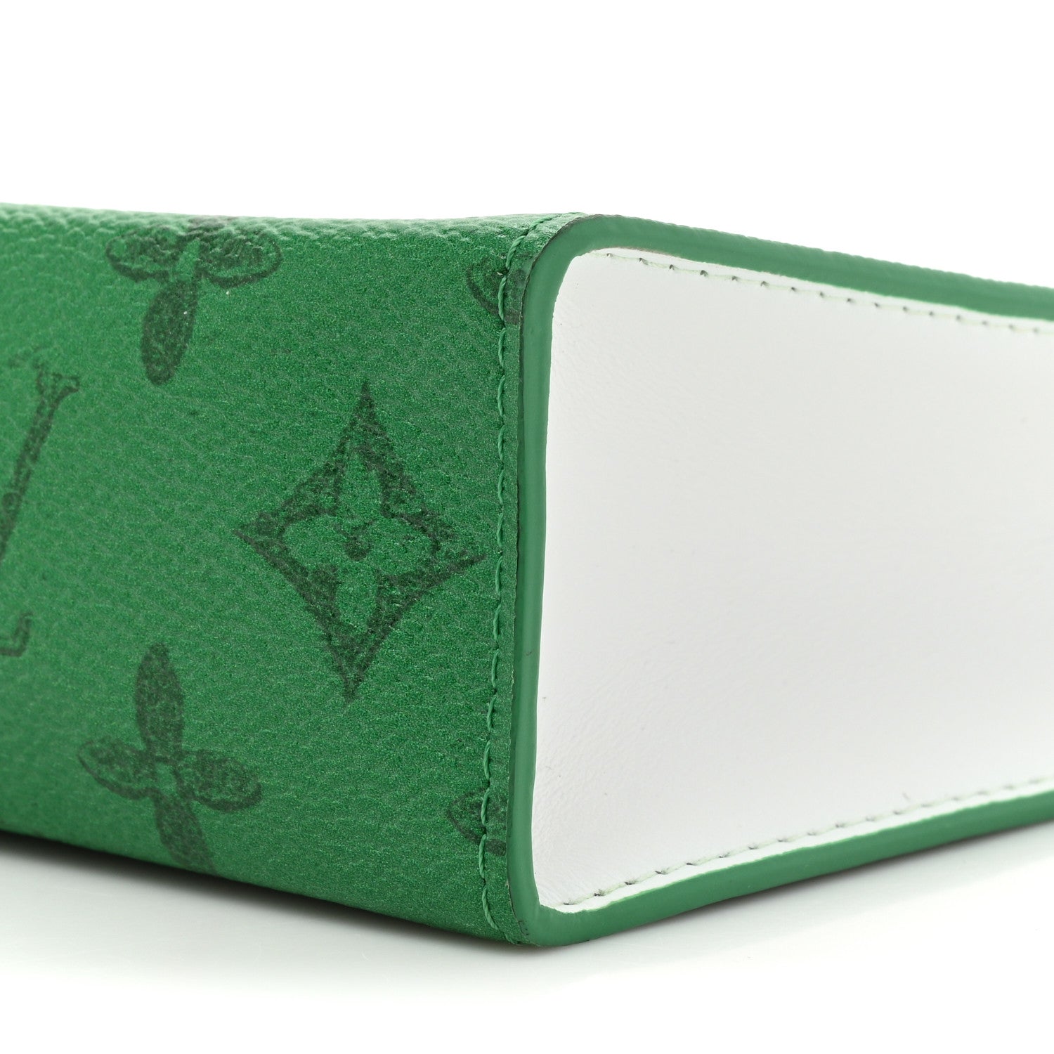 Louis Vuitton Vintage Monogram Everyday LV Pochette Voyage MM Green 7 of 14