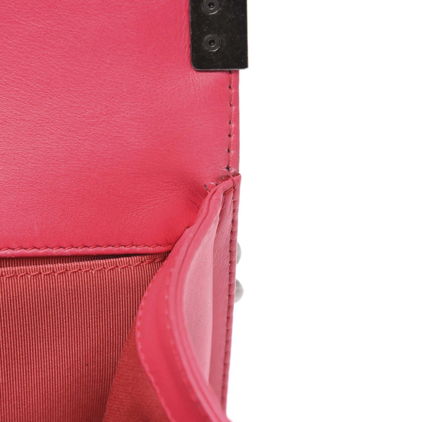 Patent Calfskin Enamel Quilted Medium Boy Flap Pink