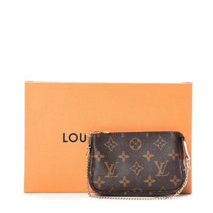 Louis Vuitton Monogram Mini Pochette Accessories 8 of 8