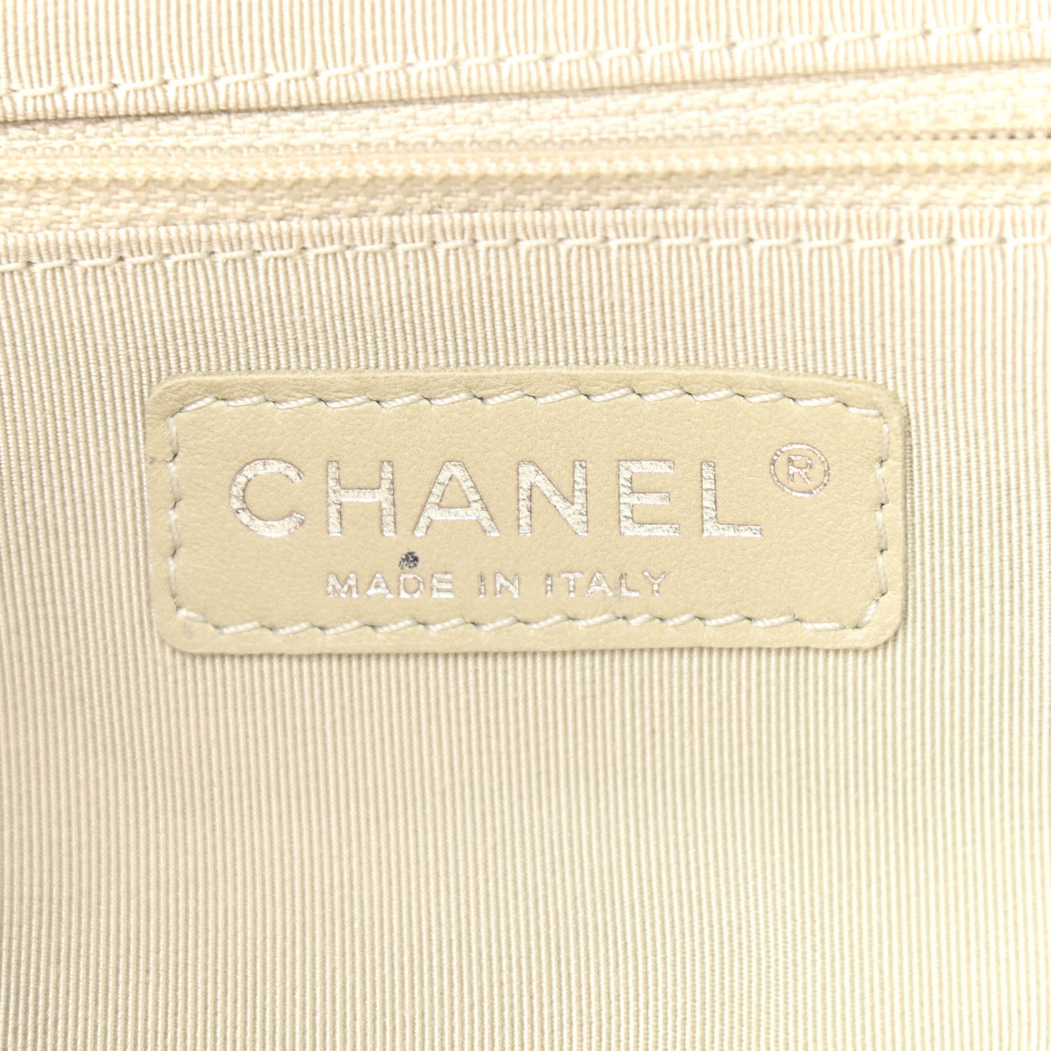 Chanel Washed Lambskin Quilted Medium Chain Around Messenger Black 6 of 10
