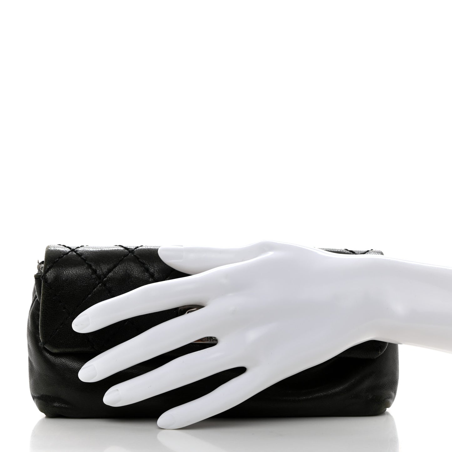Lambskin Quilted 2.55 Reissue Pouch Black