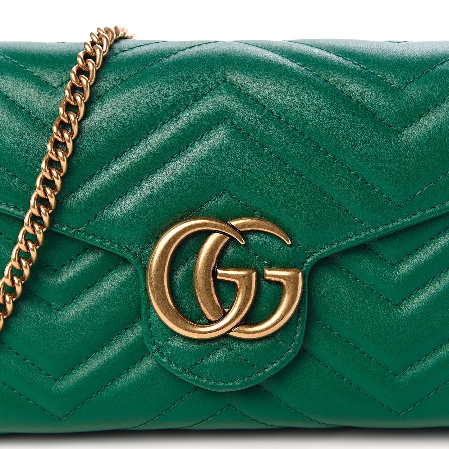 Calfskin Matelasse GG Marmont Chain Wallet Emerald Green