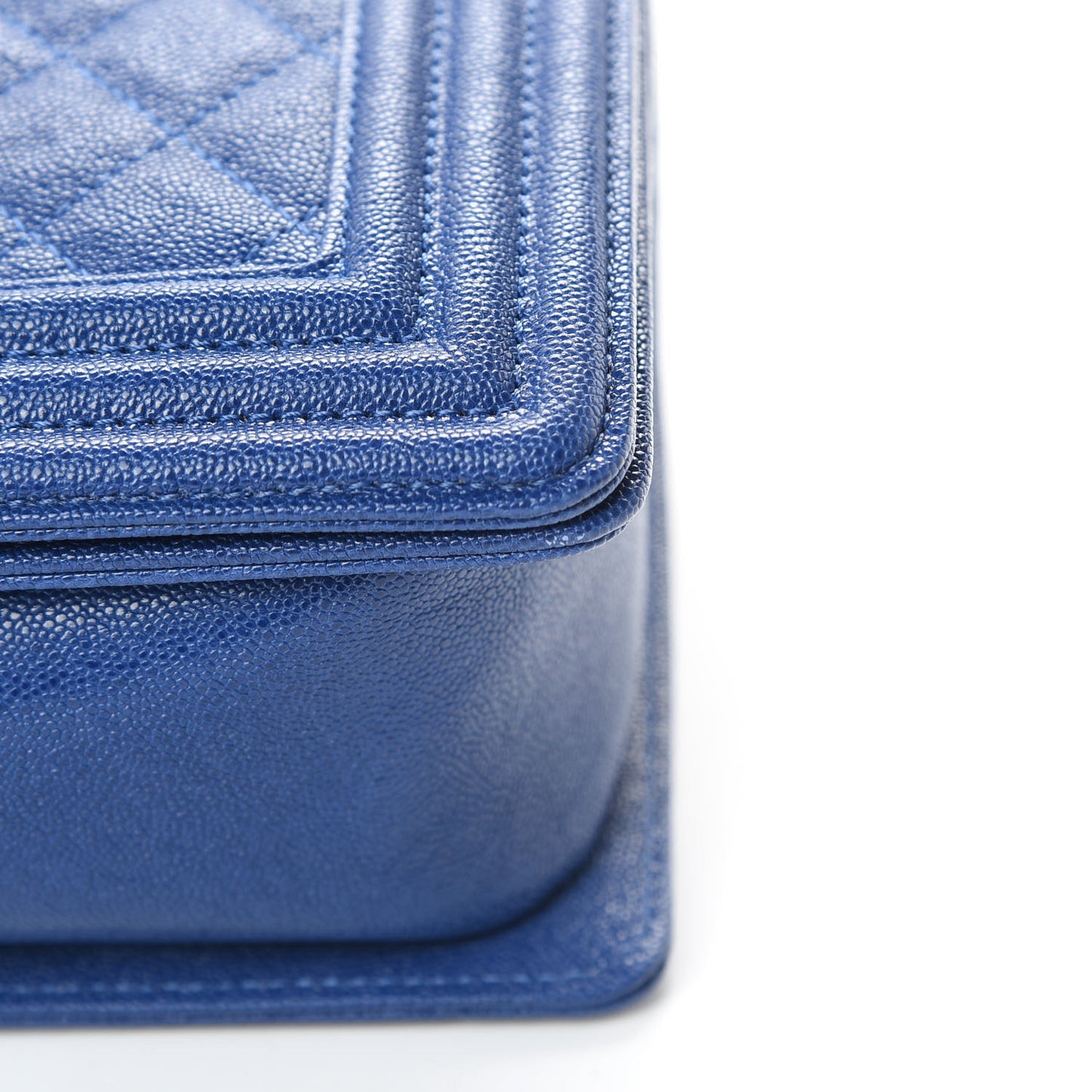 Caviar Quilted New Medium Boy Flap Blue