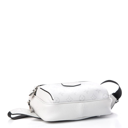 Louis Vuitton Taiga Monogram Outdoor Bumbag White 4 of 12
