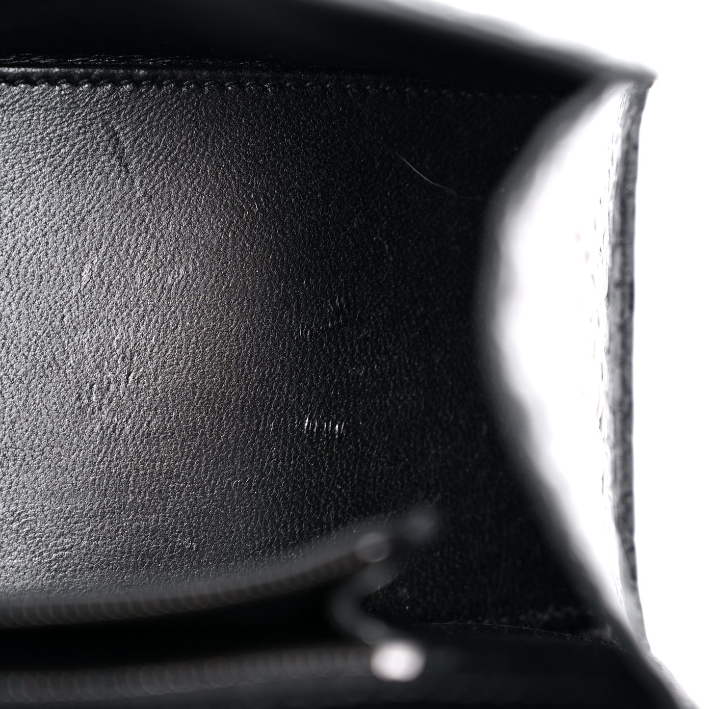Shiny Calfskin Monochrome Crocodile Embossed Small Hourglass Top Handle Bag Black